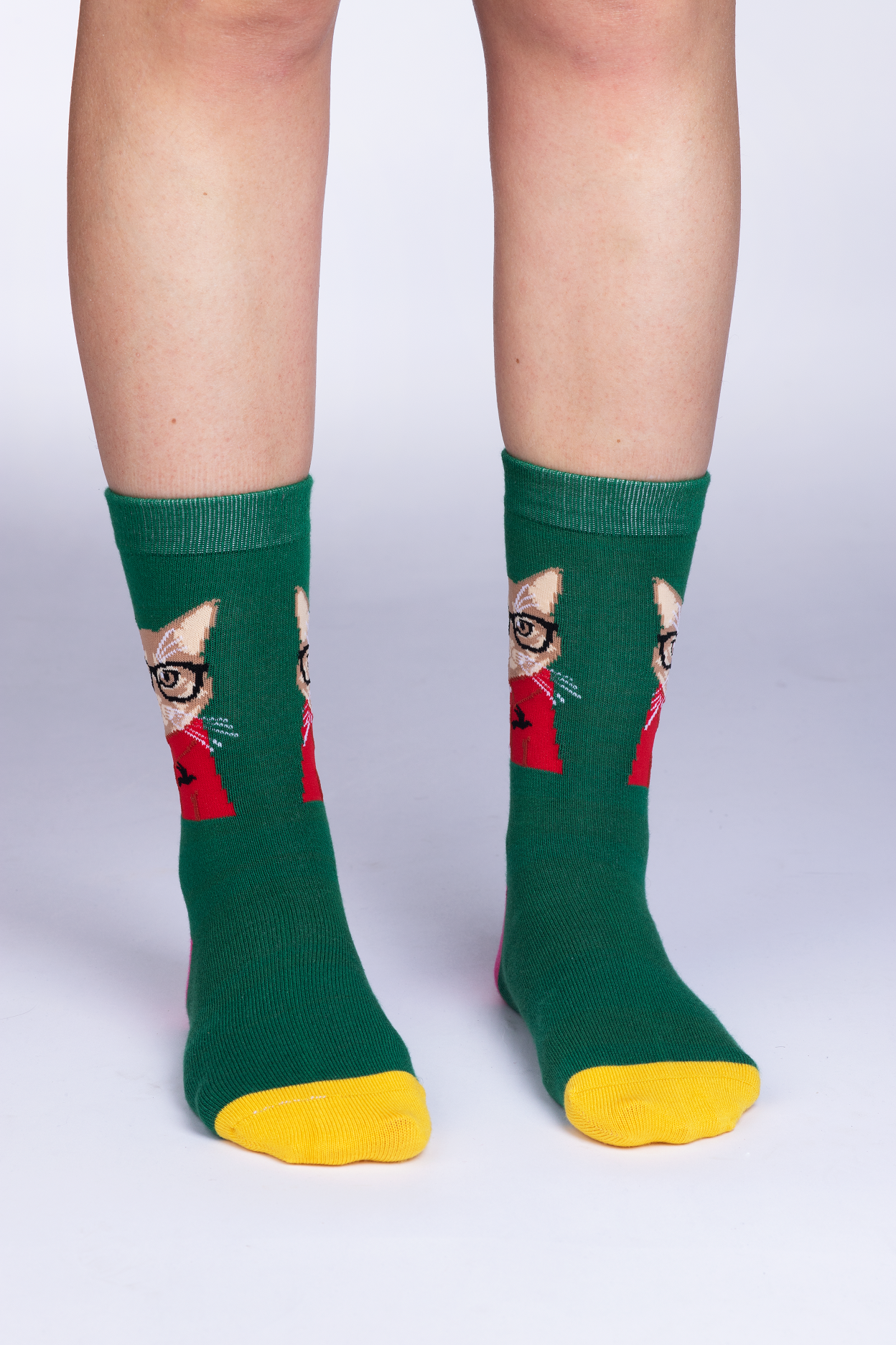 Fashionista Crew Socks: Stylish and Comfortable Bamboo Socks for Women