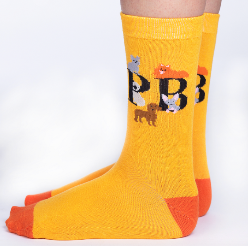 Dogmania Orange Dog Bamboo Socks: Stylish and Comfortable Socks for Dog Lovers