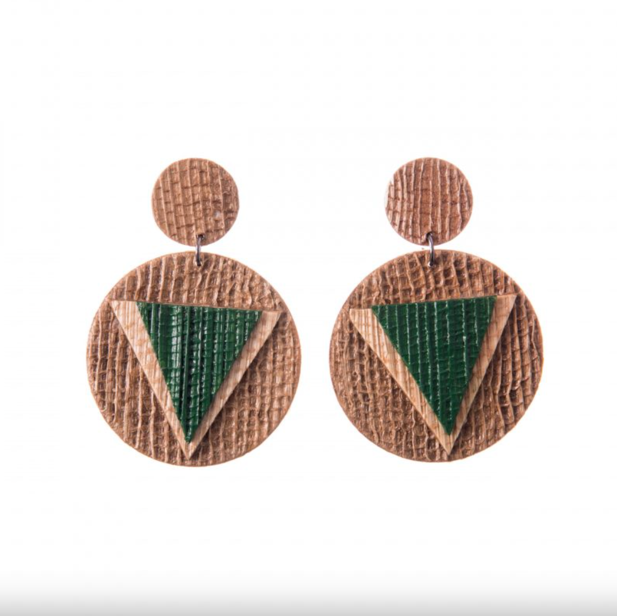 Dunkelgrüne Equilibrium-Ohrringe: Stilvolle und nachhaltige Statement-Ohrringe aus recycelten Materialien